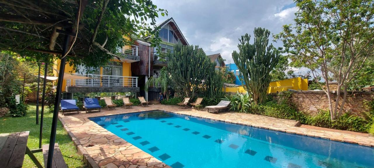 Yellow Haven Lodge Kampala Dış mekan fotoğraf