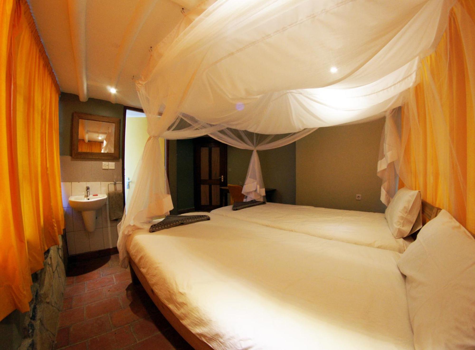 Yellow Haven Lodge Kampala Oda fotoğraf