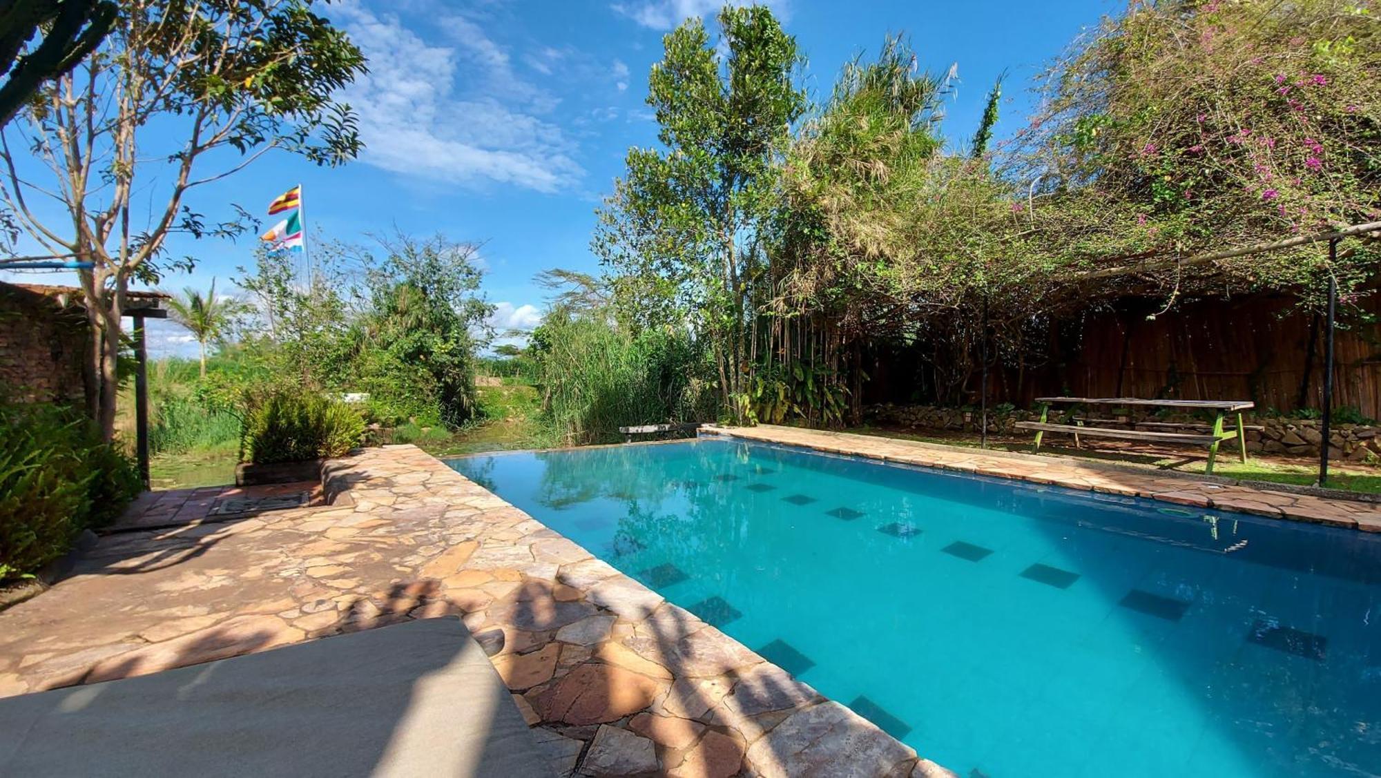 Yellow Haven Lodge Kampala Dış mekan fotoğraf
