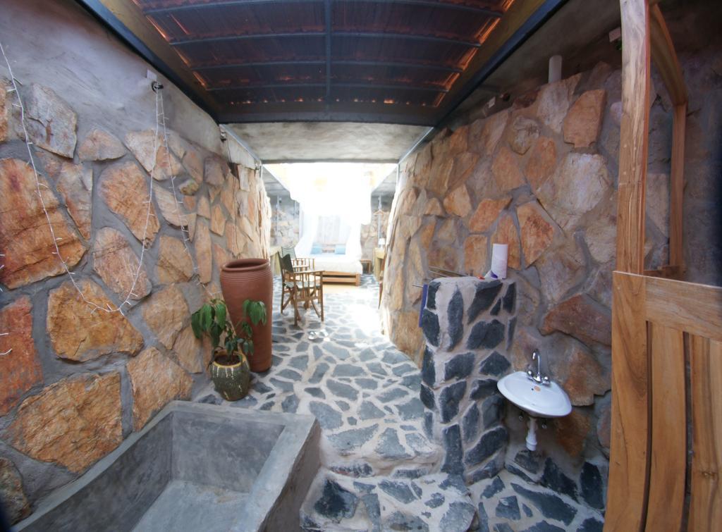 Yellow Haven Lodge Kampala Dış mekan fotoğraf